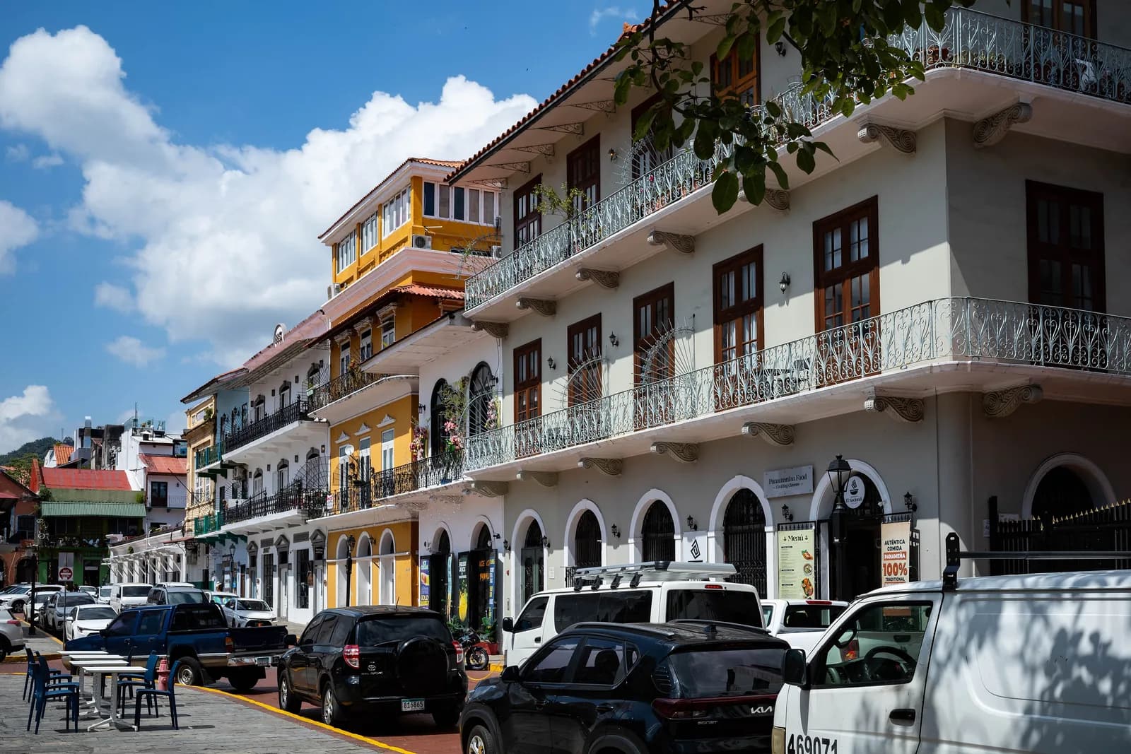 Black Friday in Panama: shopping and the Old Town